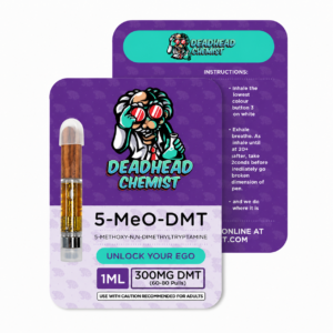 Premium one milliliter clear glass oil cell with a polished ceramic mouthpiece